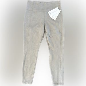 NWT Athleta herringbone leggings size M